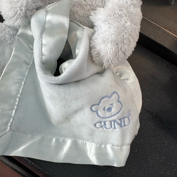 GUND Peekaboo Motion Activity Gray Teddy Bear with Blanket. - Picture 5 of 5